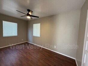 200 Fillmore St in Taft, CA - Building Photo - Building Photo