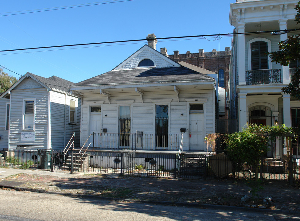 939 Jackson Ave in New Orleans, LA - Building Photo