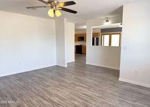 700 W Park Ave in Chandler, AZ - Building Photo - Building Photo