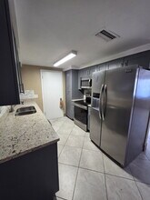 7541 Seashore Dr in Port Richey, FL - Building Photo - Building Photo