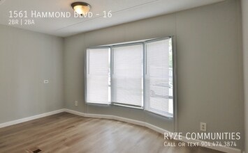 1561 Hammond Blvd in Jacksonville, FL - Building Photo - Building Photo