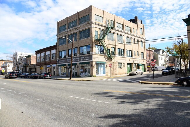 The Packard in Jersey City, NJ - Foto de edificio - Building Photo