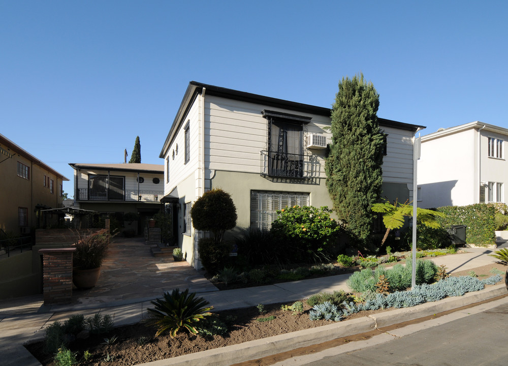 1937 Palmerston Pl in Los Angeles, CA - Building Photo