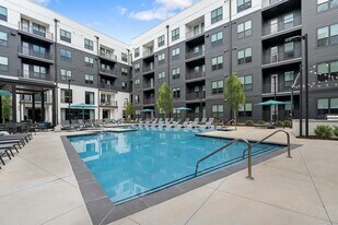 Auden Apartments in Atlanta, GA - Building Photo