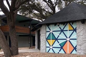 Cru Apartments in Odessa, TX - Foto de edificio - Building Photo