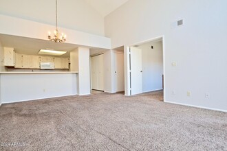 2019 W Lemon Tree Pl in Chandler, AZ - Building Photo - Building Photo