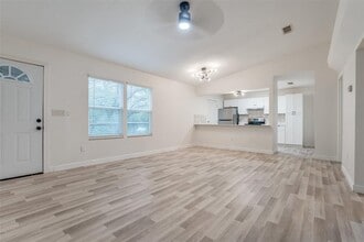 23393 Nameless Rd in Leander, TX - Building Photo - Building Photo