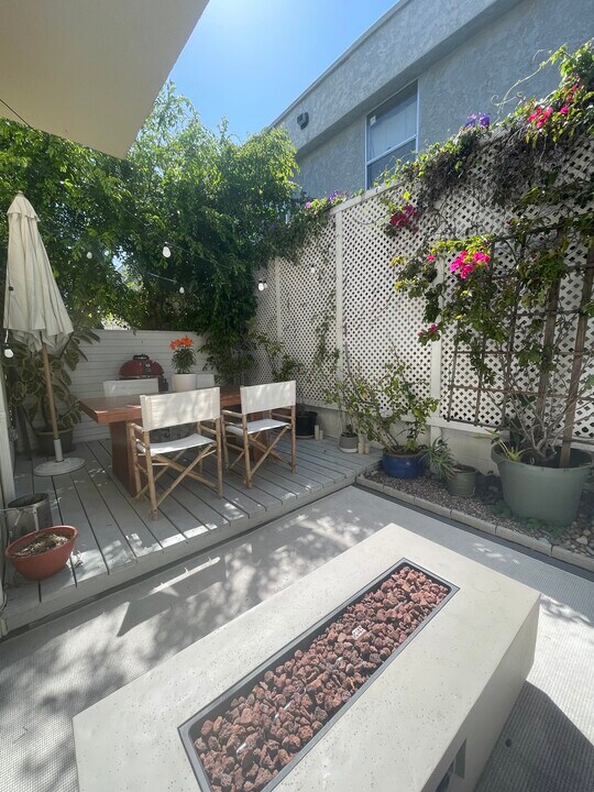 1757-1711 11th St in Santa Monica, CA - Building Photo