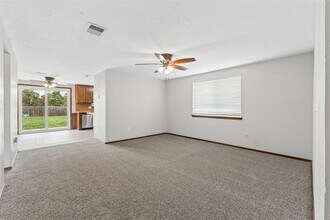 2905 SW 82nd St in Oklahoma City, OK - Building Photo - Building Photo