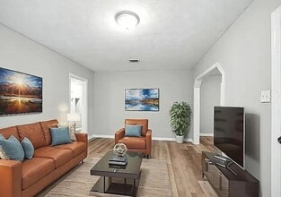 5239 Cruz Rd in Jacksonville, FL - Building Photo - Building Photo