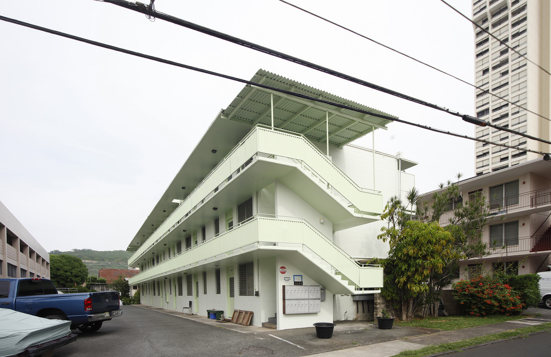 1644 Liholiho St in Honolulu, HI - Foto de edificio