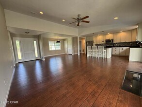 101 Saratoga Pl in Lynn Haven, FL - Building Photo - Building Photo