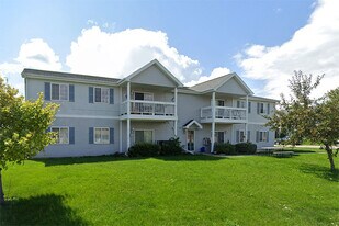 Bayview Apartments in Sturgeon Bay, WI - Building Photo