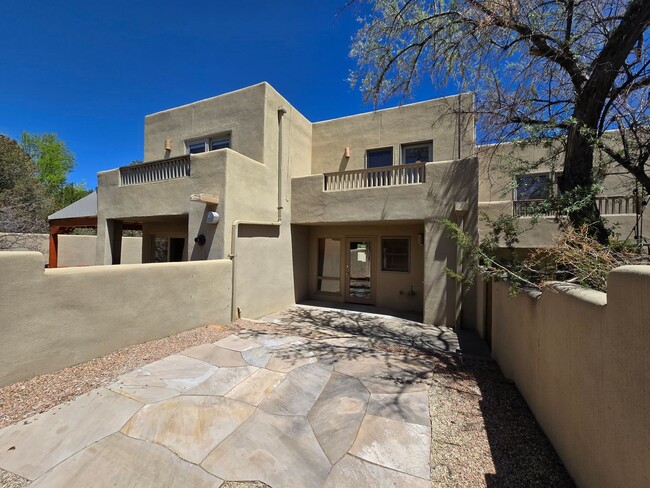 property at 727 B Viento Cir