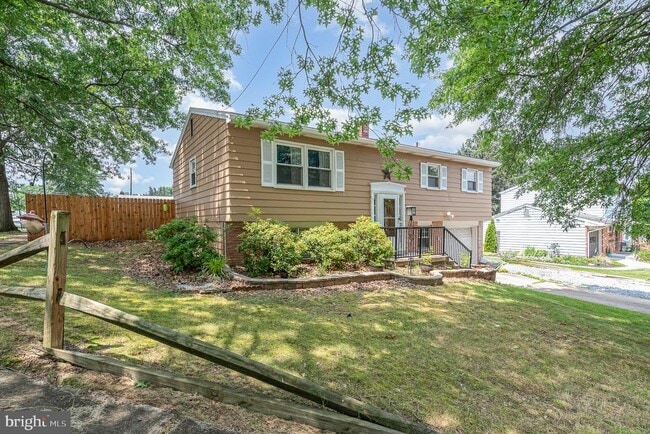 property at 302 Hickory Hill Terrace