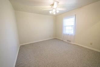18074 A Grouse Ave in Clear Lake, IA - Building Photo - Building Photo