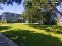 Clemson Market in Los Angeles, CA - Foto de edificio - Building Photo