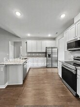 1111 Prospect Ct in Columbia, TN - Building Photo - Building Photo