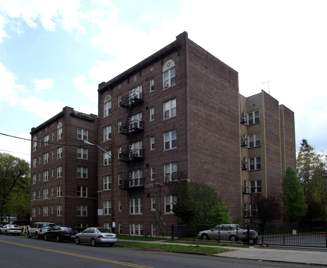 14 North Ave in Elizabeth, NJ - Building Photo - Building Photo