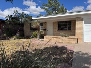 433 Valverde Dr SE in Albuquerque, NM - Building Photo - Building Photo
