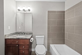 602 Millard Ave in Royal Oak, MI - Building Photo - Building Photo