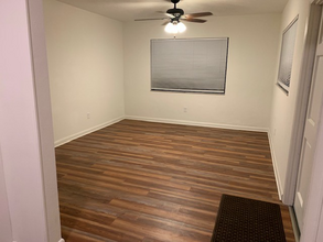 2115 W Kirby St in Tampa, FL - Building Photo - Building Photo