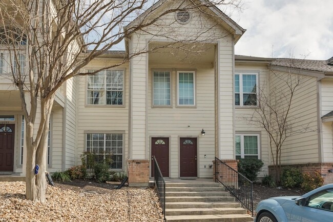 property at 12249 Abbey Glen Ln