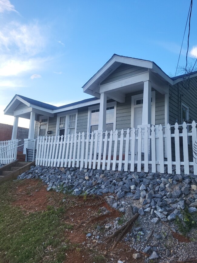 929 Madison Ave, Unit 929
