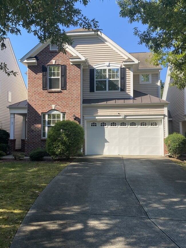 7 Water Garden Way in Durham, NC - Building Photo - Building Photo