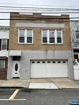 326 70th St, Unit 2 in Guttenberg, NJ - Building Photo