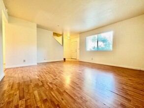 9 Lanterns in Chico, CA - Building Photo - Building Photo