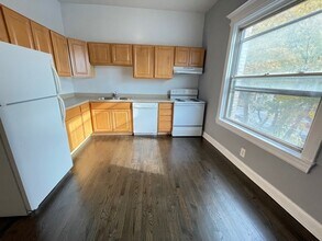 670 W Sheridan Rd-Unit -2 in Chicago, IL - Building Photo - Building Photo