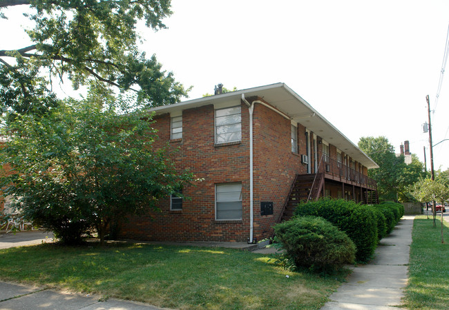 1308-1326 Dennison Ave in Columbus, OH - Building Photo - Building Photo