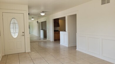1254 Avocado Ave in El Cajon, CA - Building Photo - Building Photo