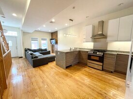 100 L St, Unit T in Boston, MA - Building Photo