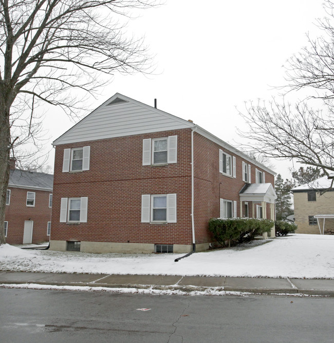 2311-2317 Davue Cir in Dayton, OH - Foto de edificio - Building Photo