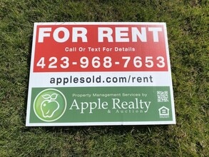 1206 Golf St in Bristol, TN - Building Photo - Building Photo