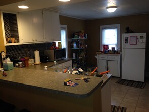 147 James Ave in Mankato, MN - Foto de edificio - Building Photo