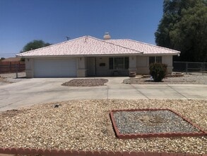14776 Coalinga Rd in Victorville, CA - Building Photo - Building Photo