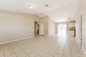 577 Pierre Cir in Lehigh Acres, FL - Building Photo - Building Photo