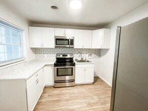 2129 Evans Ave NW in Huntsville, AL - Building Photo - Building Photo