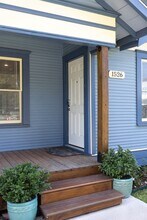 1526 Lawson St in Houston, TX - Building Photo - Building Photo