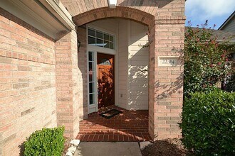 22314 Merabrook Dr in Katy, TX - Building Photo - Building Photo