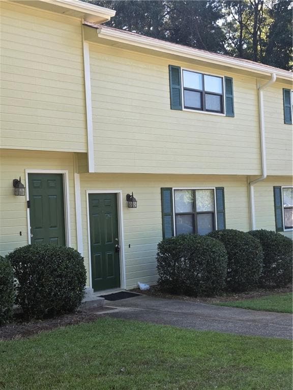 property at 8492 Pineland Dr