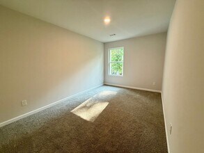 146 Vlg Grn Dr in Adairsville, GA - Building Photo - Building Photo