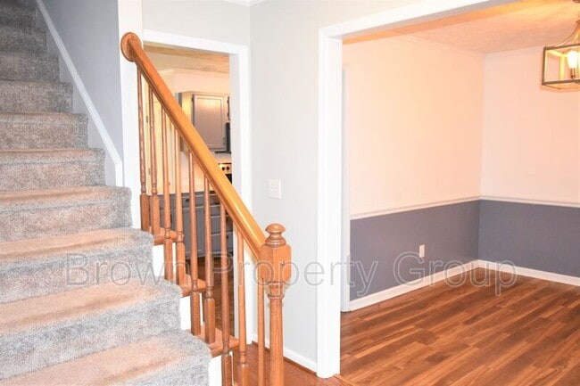 6405 Rolling Meadows Ln in Fayetteville, NC - Building Photo - Building Photo