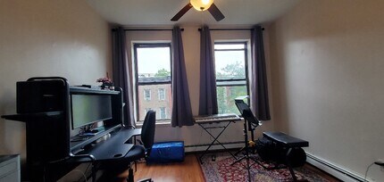 811 Park Ave, Unit 5 in Hoboken, NJ - Building Photo - Building Photo