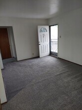 240 Gifford Ave in San Jose, CA - Building Photo - Building Photo