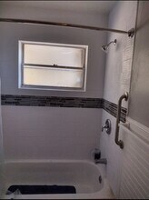 5301 E 18th Ave, Unit Apt A in Tampa, FL - Building Photo - Building Photo