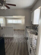 154 W Madge Ave in Hazel Park, MI - Building Photo - Building Photo